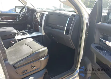 2009 Dodge Ram 1500 Laramie z USA, uszkodzony, nr VIN 1D3HV13T69S775556